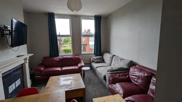 Photo 3 — Norman Road, Fallowfield M14