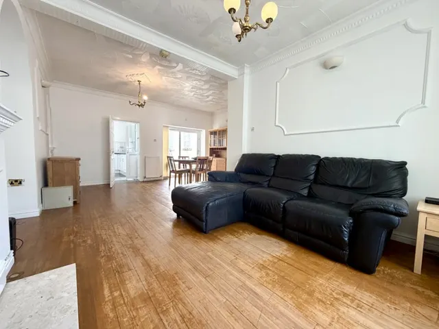 Aberfan Road, Aberfan, CF48, photo 3