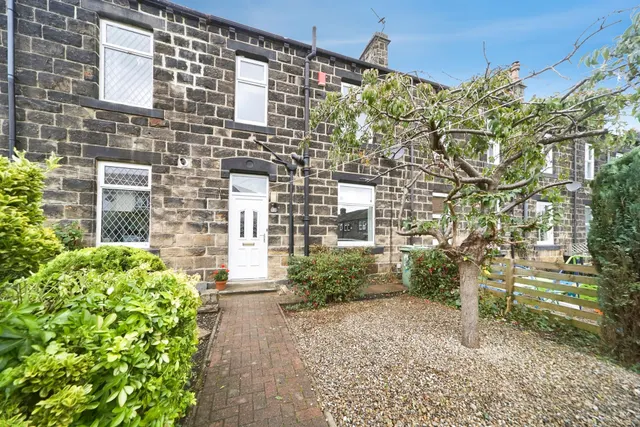 East View, Yeadon, Leeds, photo 1