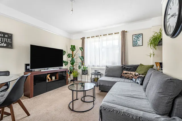 Mirfield Road, Witney, OX28, photo 2