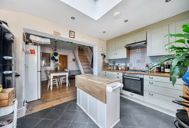 Avenue Terrace, Stonehouse, GL10 3RE, photo 1