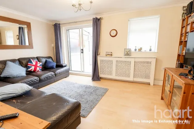 Hull Grove, Harlow, CM19, photo 2