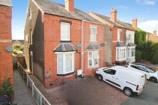 Connaught Avenue, Kidderminster, DY11, photo 1