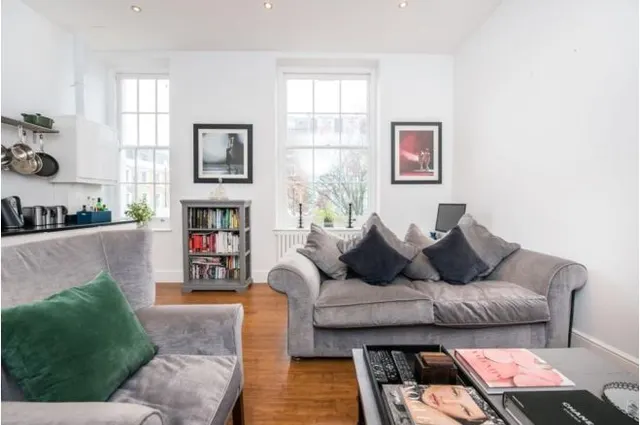 Axminster Road, London, N7, photo 3