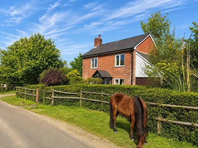 Mockbeggar, Ringwood, Hampshire, BH24 3NQ, photo 1