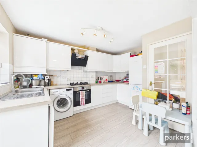 Durand Road, Earley, RG6, photo 3
