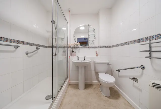 Photo 3 — Rectory Court, Cheltenham, Churchfield, GL52 8LJ