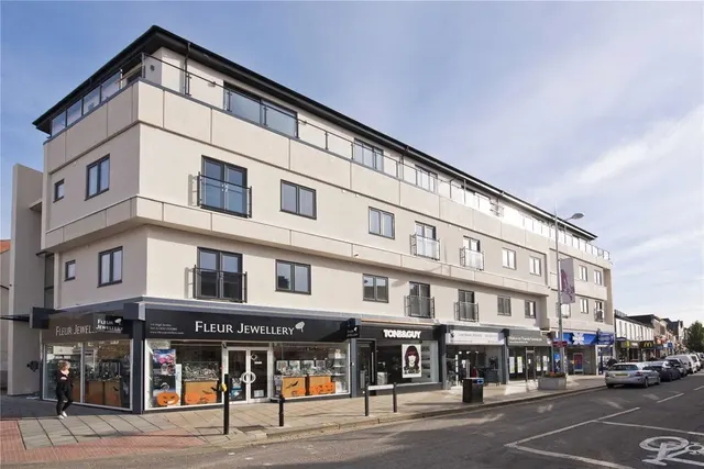 Church Street, KT12, photo 1