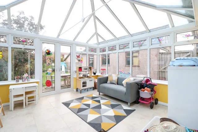 Fairford Crescent, Patchway, BS34, photo 2