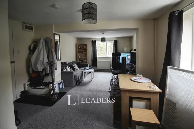 Appleyard Place, Oldbrook, MK6, photo 3