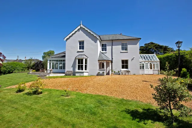 Avenue Road, Bovey Tracey, TQ13, photo 2