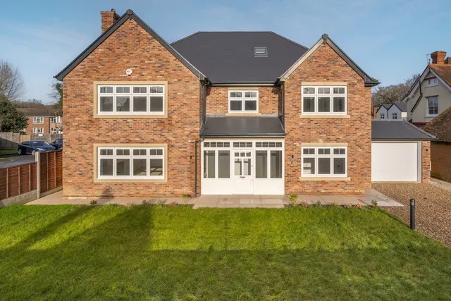 The Avenue, Ascot, SL5, photo 1
