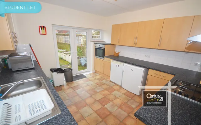 Gordon Avenue, Southampton, SO14, photo 3
