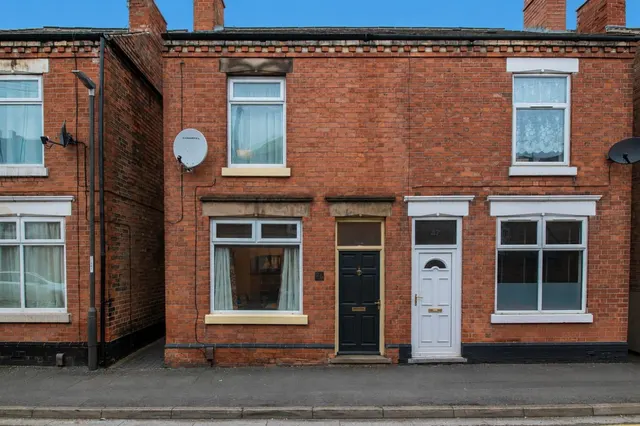 Bridge Street, Long Eaton, NG10, photo 1