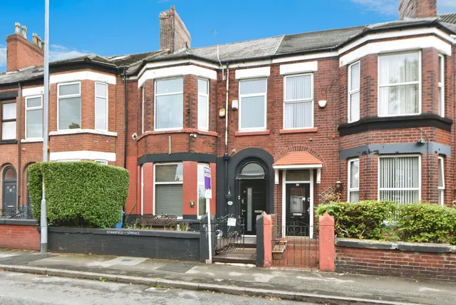 High Bank, Manchester, M18, photo 1