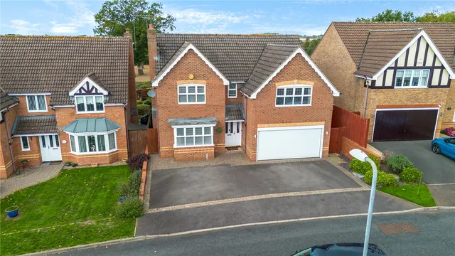 Blockley Close, Webheath, B97, photo 1