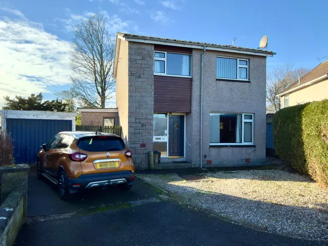 Grampian Gardens, Arbroath, Angus, DD11 4AF, photo 1