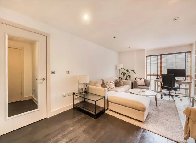 Drummond Way, Barnsbury, N1, photo 1