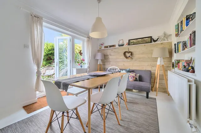 West Bracklesham Drive, Bracklesham Bay, PO20, photo 3