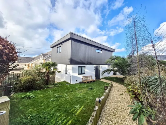 St Michaels Road, photo 1