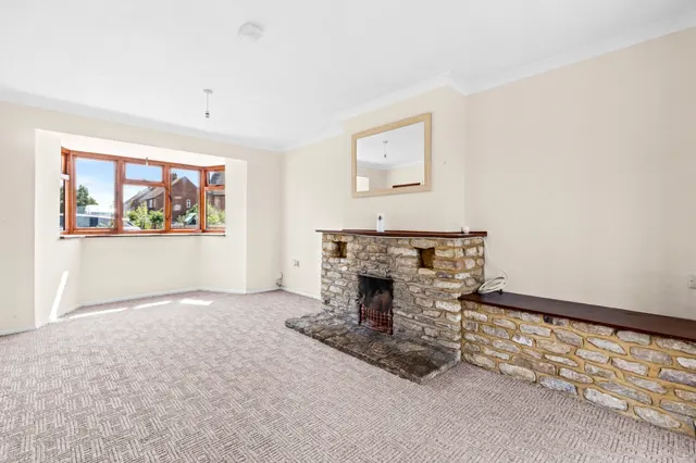 Dukes Close, Shabbington, HP18, photo 2
