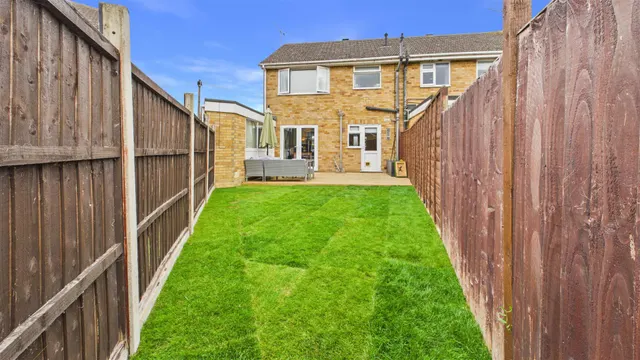 Photo 2 — Rycroft Avenue, Deeping St James, Peterborough