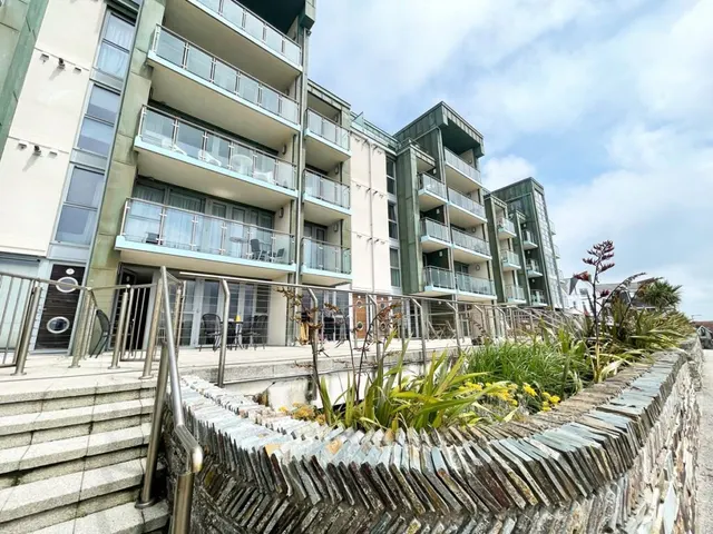 Headland Road, Newquay, TR7