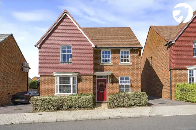 Croucher Avenue, Castle Hill, DA10, photo 1