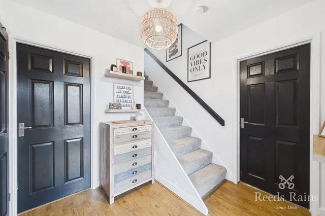 Photo 3 — Shelley Drive, Dinnington, South Yorkshire, S25