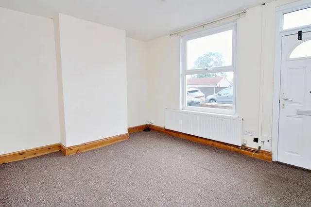 Photo 2 — Campbell Street, Rugby, CV21 2HZ