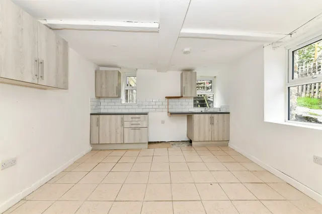Photo 2 — Coombe Lane, Shepton Mallet