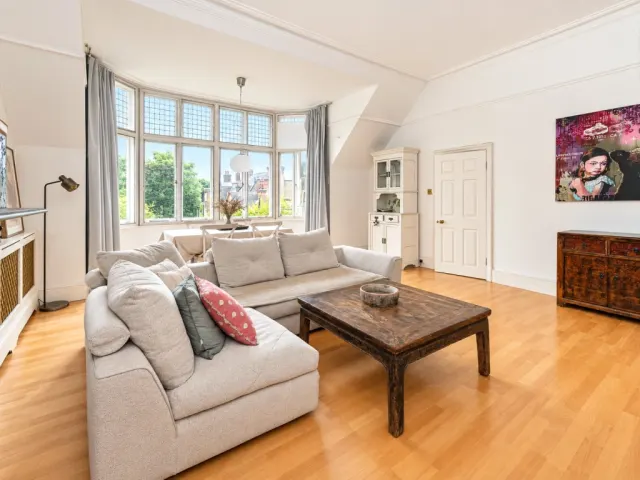Chesterford Gardens, Hampstead, NW3, photo 2