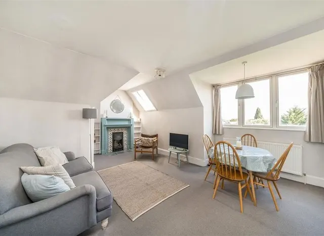Photo 2 — Teignmouth Road, Mapesbury Conservation, NW2