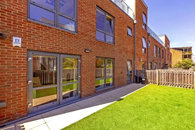 Elbe Street, The Gallery Development, SW6, photo 1