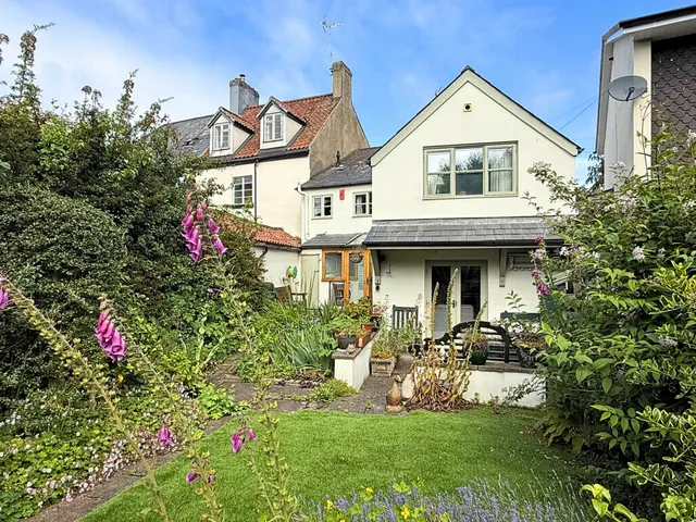 Old Dixton Road, Monmouth, NP25, photo 2