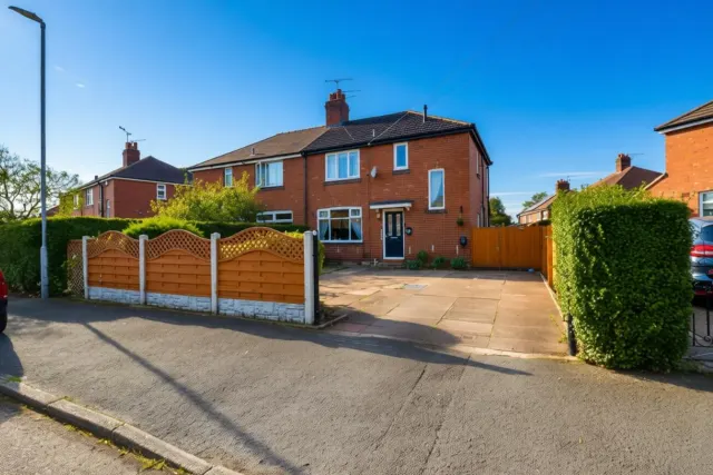 3 bedroom property, Ruscoe Avenue, Sandbach