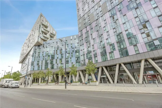 Photo 3 — Saffron Central Square, Croydon, CR0