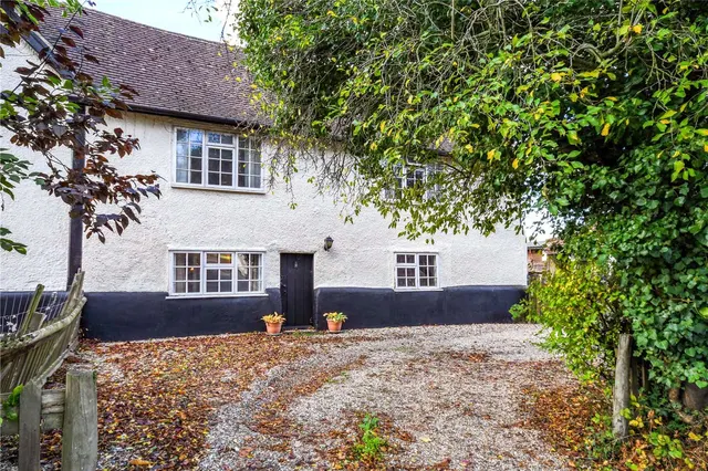 Photo 3 — Chalk Street, Rettendon Common, Chelmsford, Essex, CM3 8DE