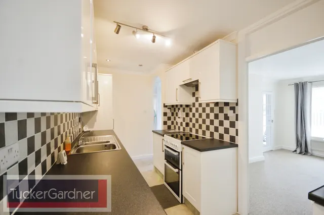 Sainfoin Close, Sawston, CB22, photo 2