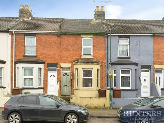 St johns Road, Gillingham, photo 1