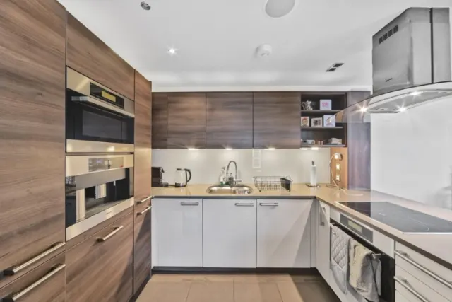 Townmead Road, Fulham, SW6, photo 3