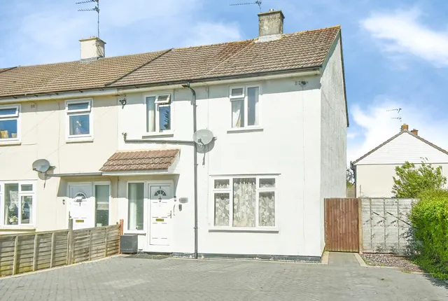 Durnford Road, Swindon, Wiltshire, SN2, photo 1