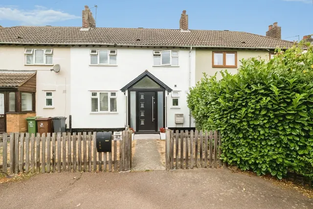 Sutton Road, Barking, London, IG11, photo 1