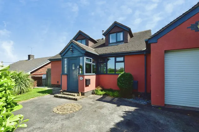 Gorsey Bank, Stoke-On-Trent, ST6, photo 1