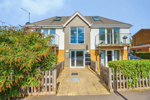 Jupiter Drive, Hemel Hempstead, photo 1