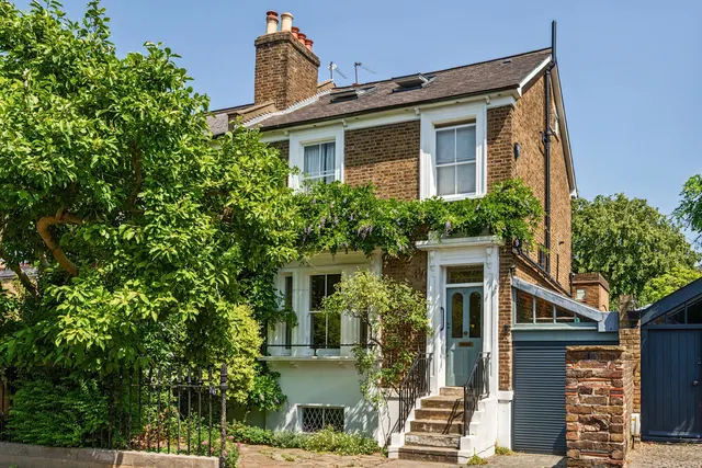 Charlwood Road, Putney, SW15, photo 1