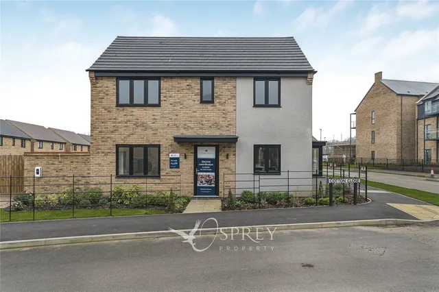 Oundle Walk, Oundle, PE8, photo 1