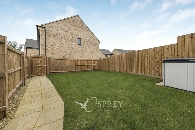 Oundle Walk, Oundle, PE8, photo 3