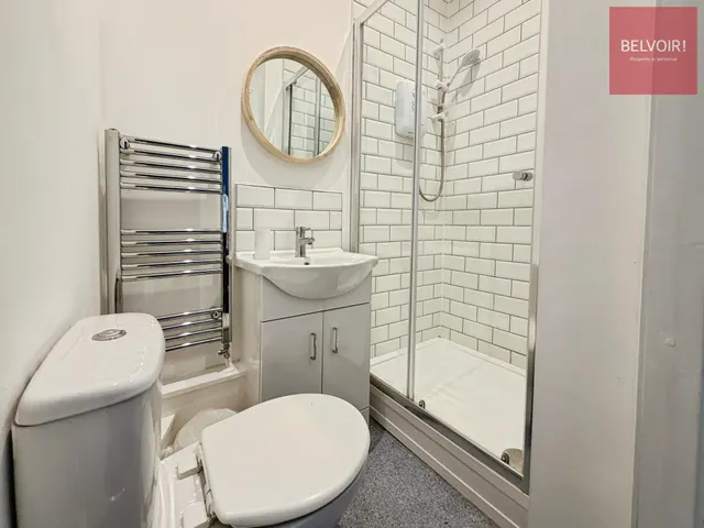 Deansgrove, Grimsby, DN32, photo 3