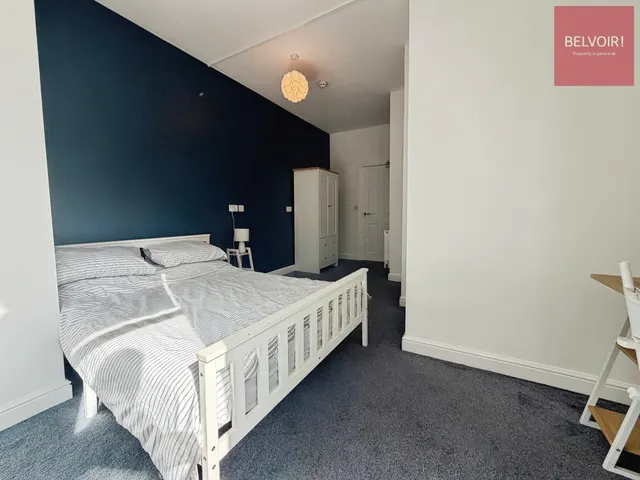 Deansgrove, Grimsby, DN32, photo 1